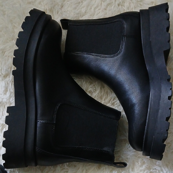 Aldo Black Ankle Boots, 11 main image 13